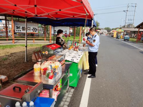 國慶小長假，監(jiān)管忙不停 餐飲服務安全有序